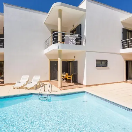 Apartment Estudios Montinhos Da Luz by Seewest